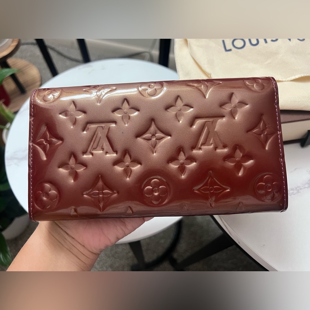 SOLD‼️LV Vernis Sarah Wallet in Amarante Burgundy (Full Set, Preloved) - Picture 15 of 15